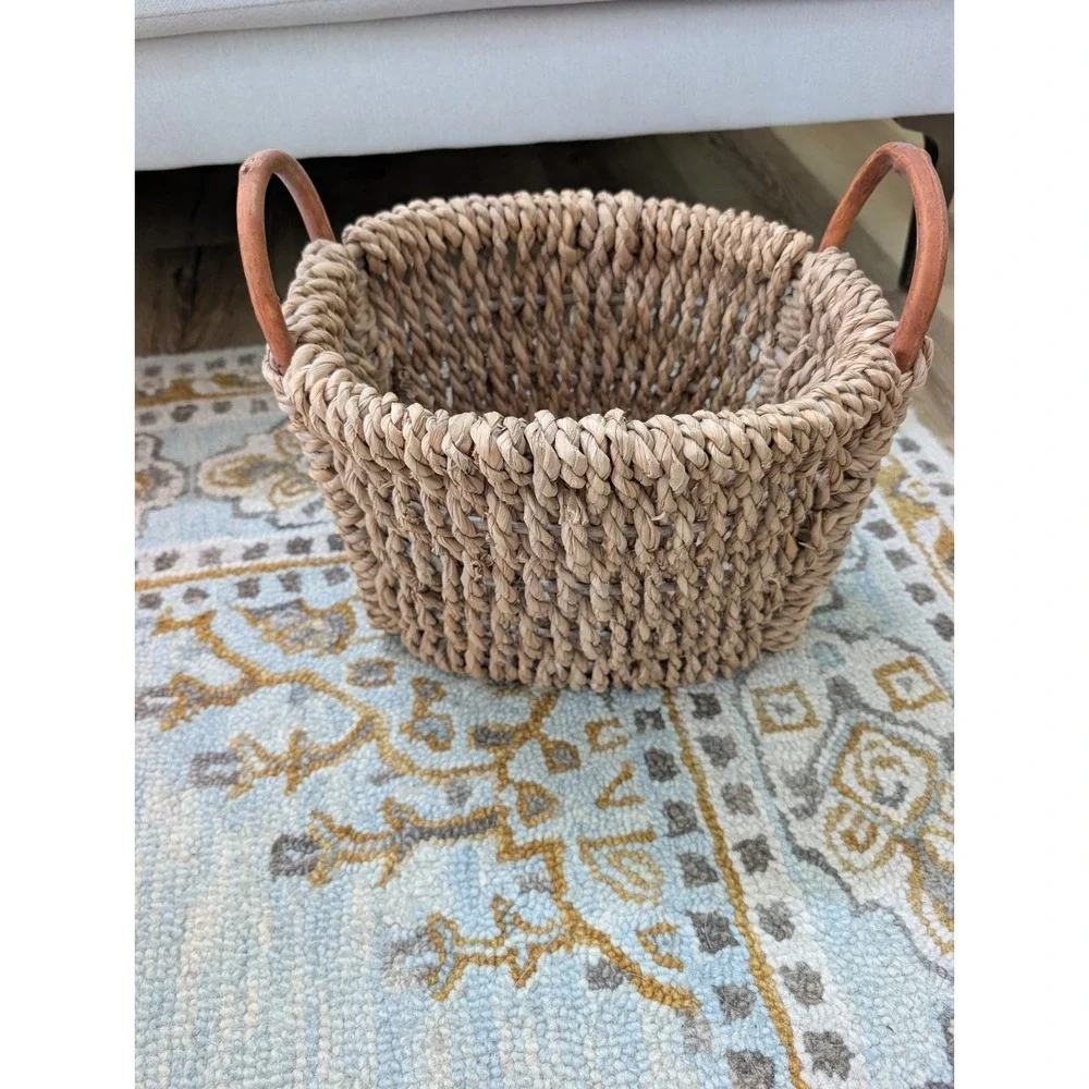 Split Oak 12in Basket With Wood Handles